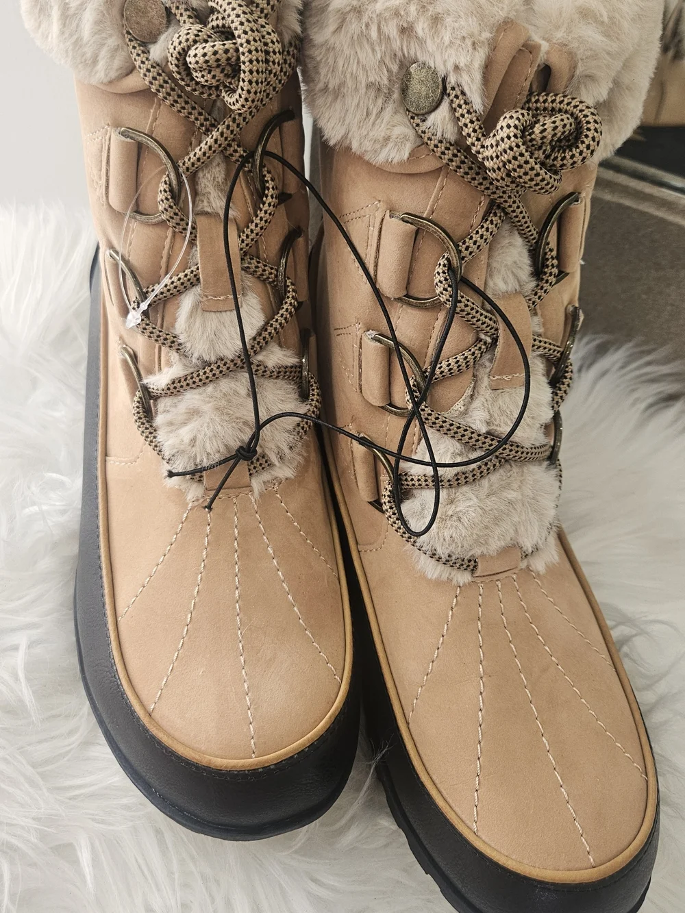 Women's Tan Faux-Fur Winter Ankle Boots